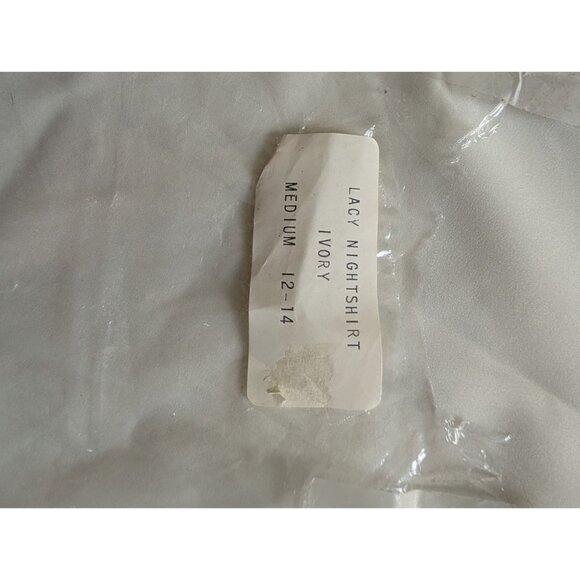 Vintage Ivory Lace Nightshirt Medium 12-14 Polyester With Floral Trim New - Picture 4 of 11